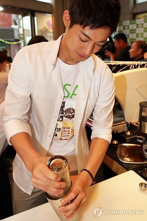 [HJL] HangTen Save the World Campaign [27.06.11] 373013ba8b2c2b34082302fe