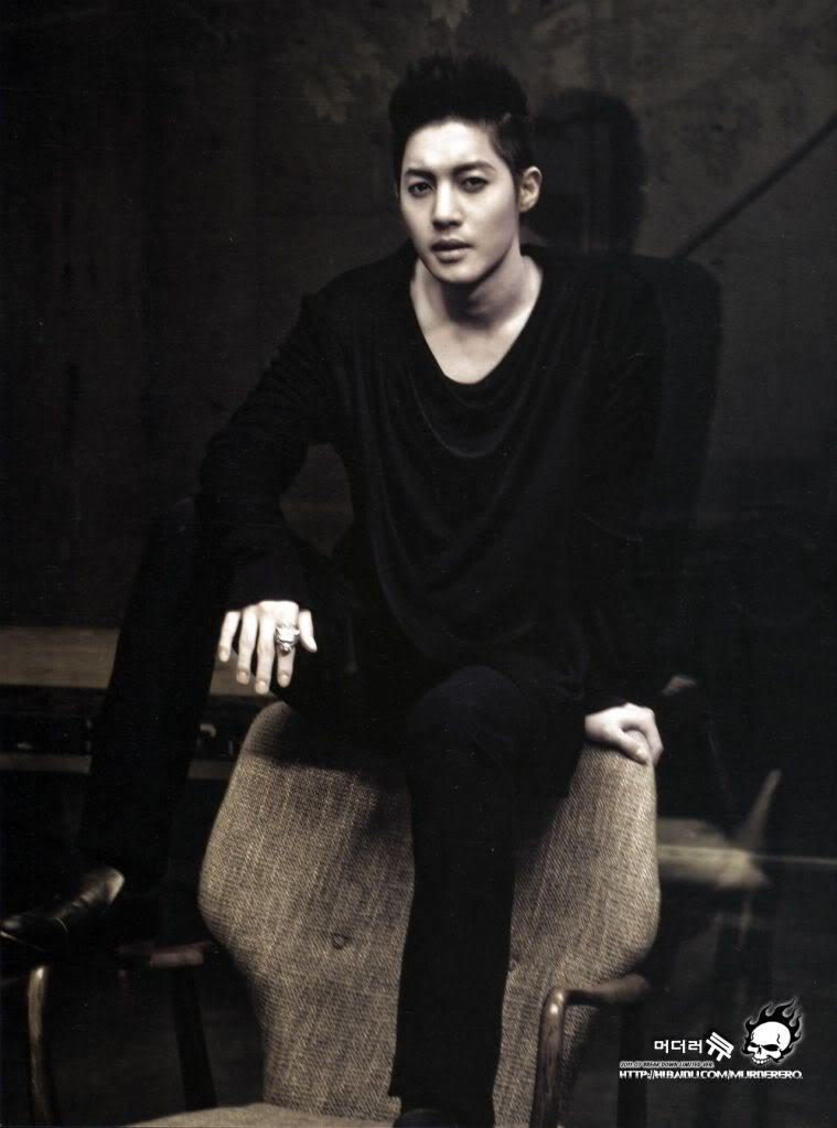 [scans] Hyun Joong – ‘Break Down’ Limited Edition Photobook (3) 63a96c1488437901f724e4c-1