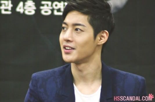 [HJL] ‘Break Down’ album fansign event  [28.06.11] 721cf55d5c71fd8e3f6d97e