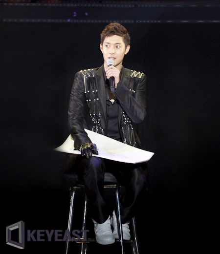 [HJL] Fotos de la web oficial 9fcbf56b4a9f8126e9f8f86