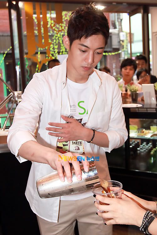 [HJL] HangTen Save the World Campaign [27.06.11] Bbf490ff6c85cc0edcc474cf