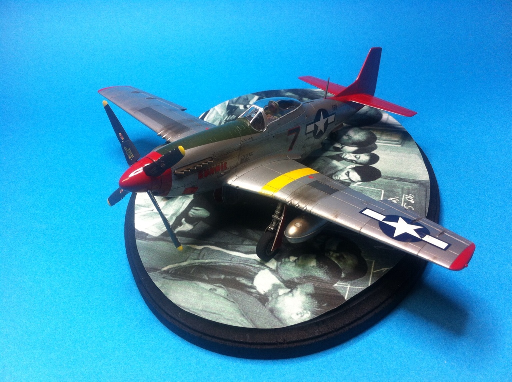 P-51D Mustang "Tuskegee Redtail"   Tamiya 1/48 050ce403