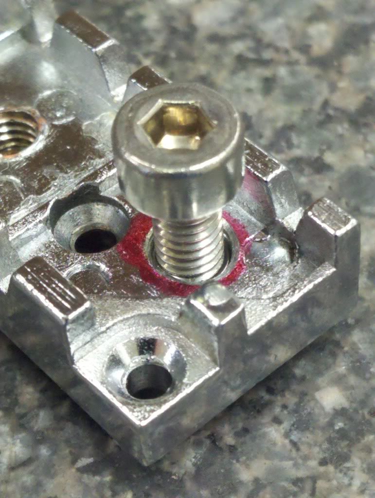 locking - Repairing a Bendmaster locking nut with Helicoils Fit