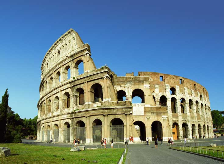 Du lịch Italia giá rẻ khám phá thiên đường nghệ thuật Rome-coliseum_zpsjxzp0xm2