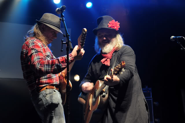 BATACLAN...Nuit lunaire et angélique...4/12/2011 CA1_1150