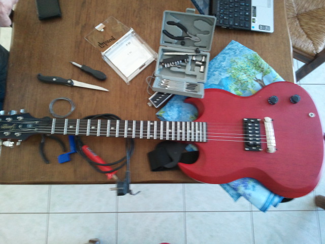 Tutorial d'un amateur : Montage d'un Gibson P94 2012-01-11135727