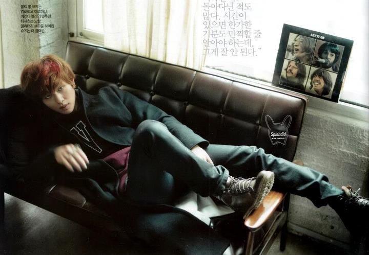 [IMG/200912] Onew para @ SINGLES Singles2_zps6a555277