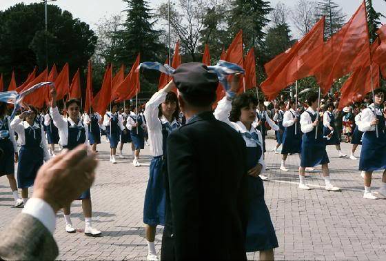 E kaluara e Shqiperise 2630904-May_1st_parade-Tirana