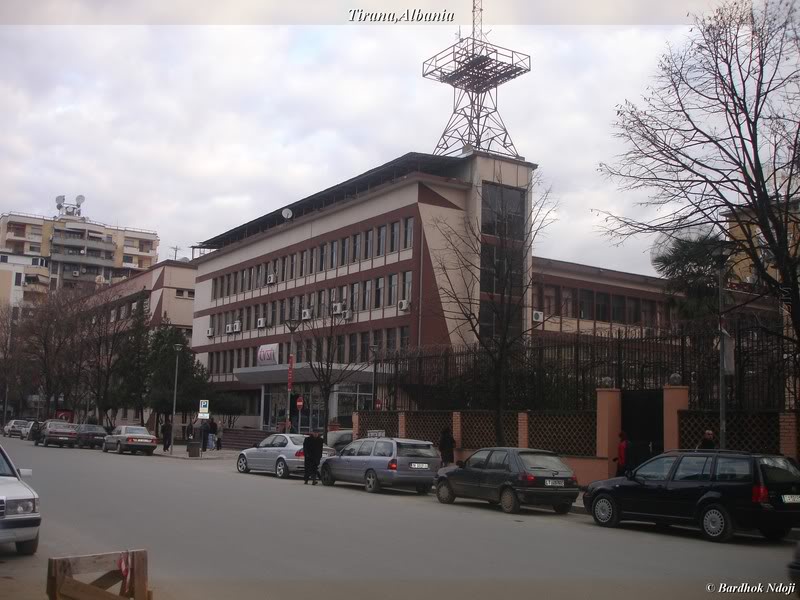 <<...Tirana...>> - Faqe 4 DSC02779