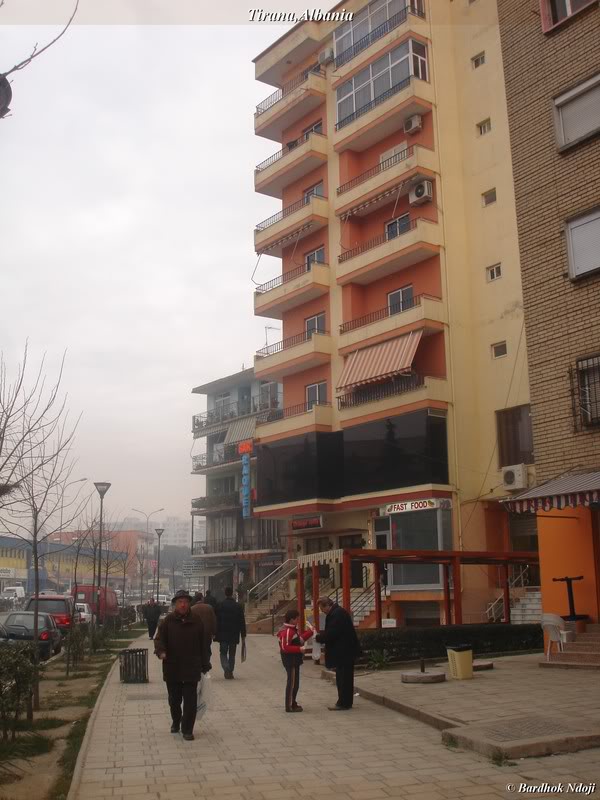 Tirana sot. DSC02870