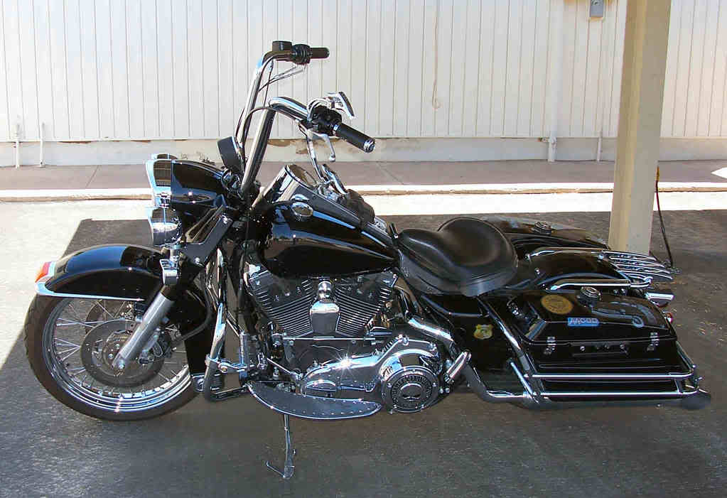 ESSAI du ROAD KING SPECIAL POLICE 2011 - Page 17 Image3