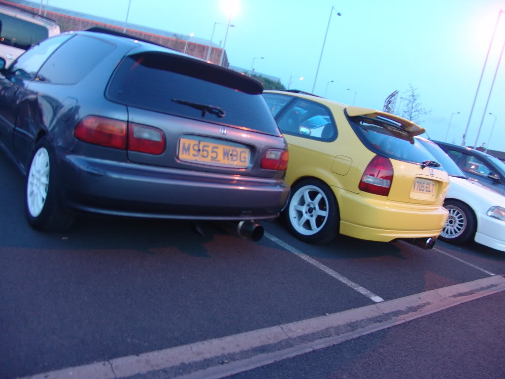 TOA bank holiday meet pics.. DSC05542