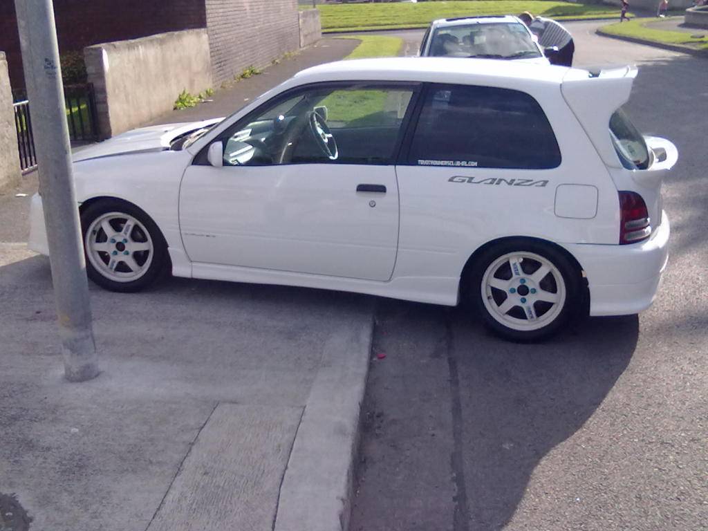 My 98 Glanza V optional extra build Trdsteeringwheel012