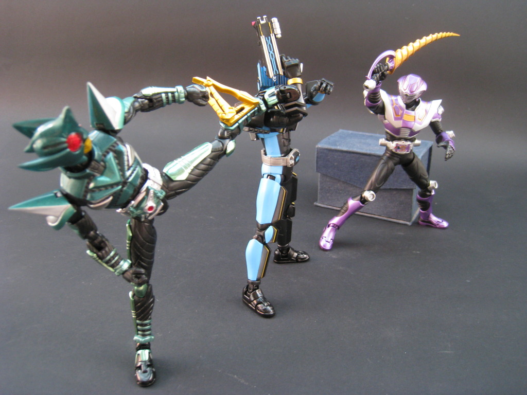 (TQN)S.h.figuart Kamen rider Diend IMG_8117