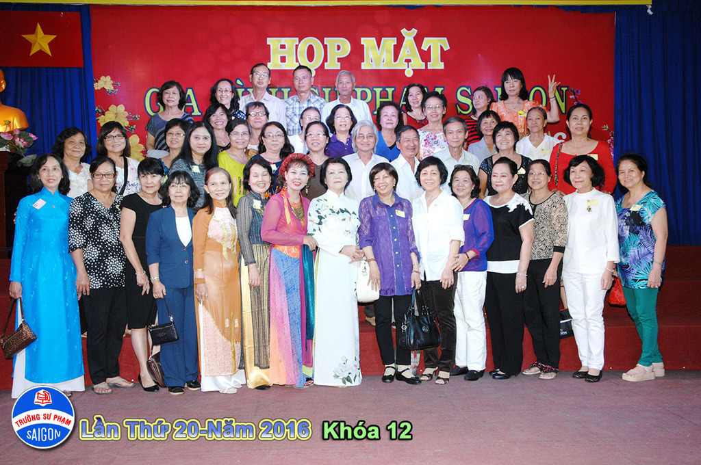 Họp Mặt Lần Thứ 20-Năm 2016-Phần 3-Thầy Cô và Các Khóa Khoa%2012