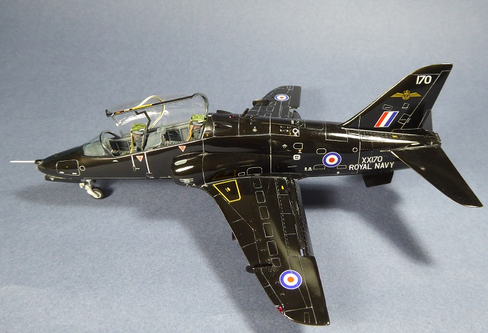 BAe Hawk T, Mk1, Airfix 1/48. P1010259_zps33970af1