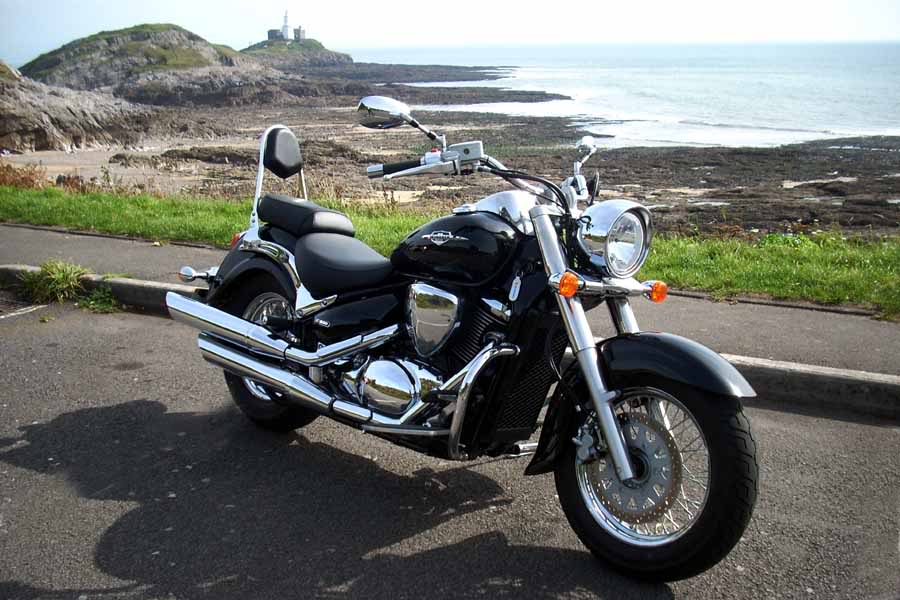 My 2 Suzies, Bandit 650S & .......... 2010 Suzuki C800 C800copy