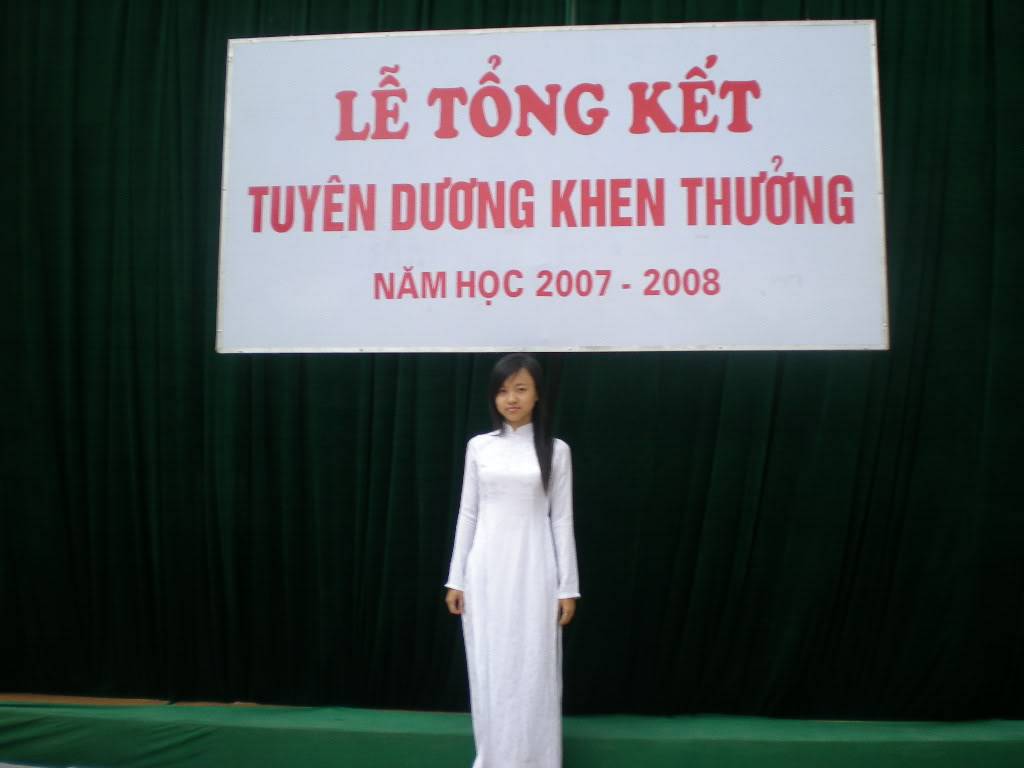 Ảnh ngày tổng kết 12a3 Part 3 Picture199