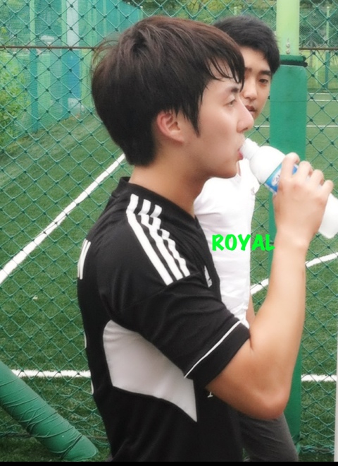 Футболистът Kim Hyung Jun от FC Avengers - Page 11 966c9a2f07082838cf6d7df7b999a9014d08f181