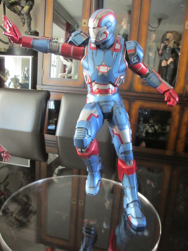 [Gentle Giant] Iron Patriot 1/4 Scale Statue IMG_0092_zpsai6v5w13