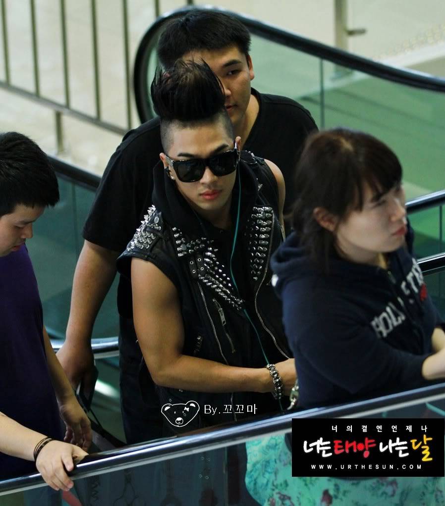 [Pics] BB en el aeropuerto de Gimpo yendo a Japón Taeyanggimpo_007