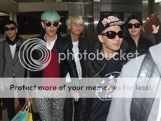 [Pics] Big Bang llegando a Taiwan BIGBANGairport8