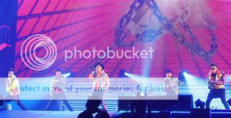 [Pics] YG Family Concert 2012 en Japón en el Kyocera Dome Osaka - Fotos de prensa YGFCJ20120107_06