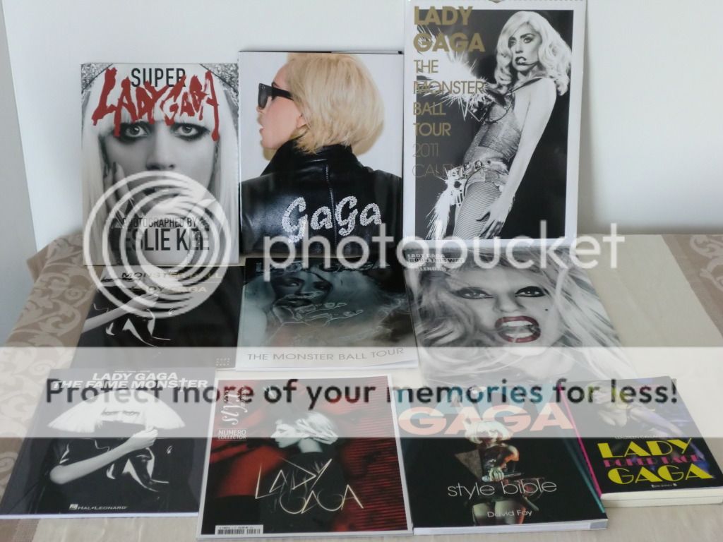 Tu colección de Lady Gaga [6] - Página 12 CIMG3887