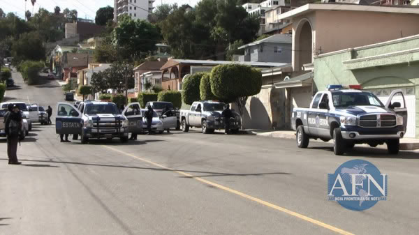 900 kilos de marihuana y 5 malandros detiene la PEP, en Tijuana, 17/Febrero/2011 Operativoenlacacho5