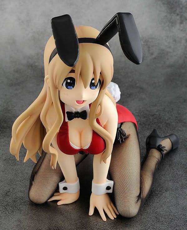 [LANÇAMENTO] 1/4 Kotobuki Tsumugi Bunny ver. - K-ON! - FREEing FIG-MOE-2588_04