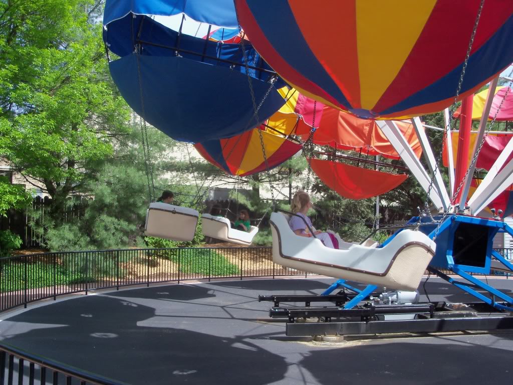 Hersheypark Opening Day PTR - 5/6/11 BalloonFlite1