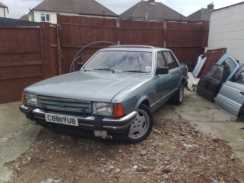 85 Granada 2.8 Ghia x and a 2.8i 22022009793