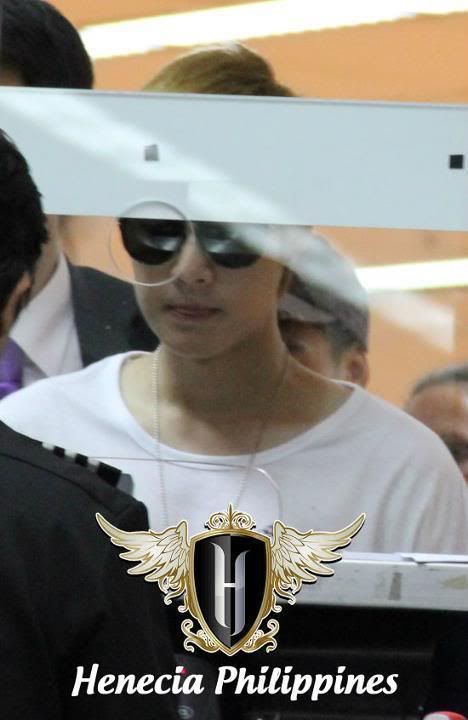 [HJL] Llegando a Filipinas 185210_273323149360595_231614143531496_1190511_5899619_n