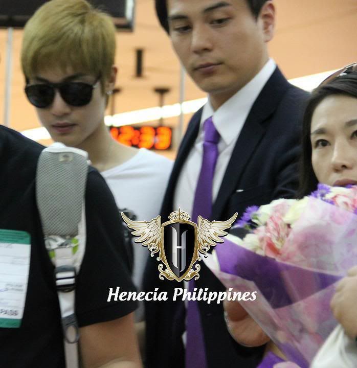 [HJL] Llegando a Filipinas 185210_273323159360594_231614143531496_1190514_7038000_n