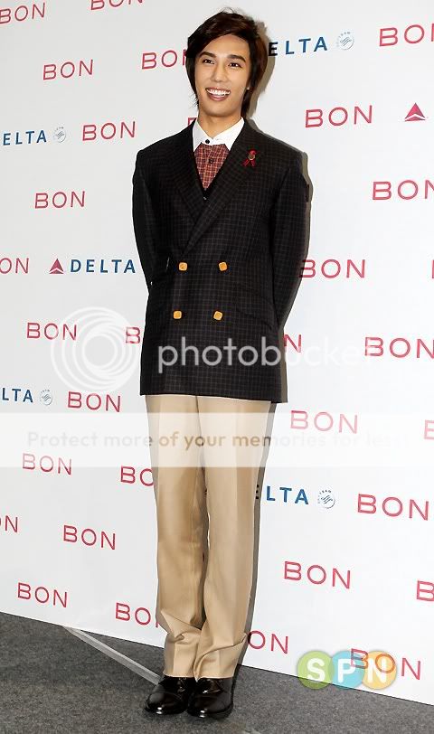 [JM] F/W Seoul Fashion Week 2010 por BON (22.10.10) Fghfjgh567657