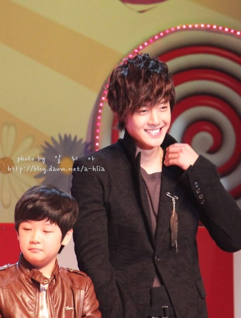 [HJL] Mischievous Kiss Finale Fanmeeting (6) 10E39A1