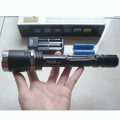 JUAL STUN GUN MURAH - Page 4 SEP26-SenterPoliceXMLT65000w2batere_zps97fe2654