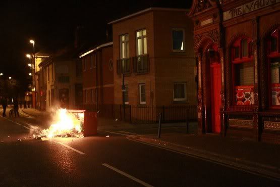 the riots have hit my high st.... 3086347