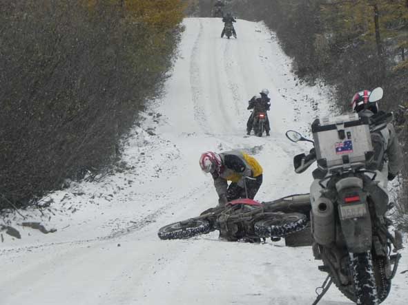 RUTAS EN MOTO Thegoinggettough