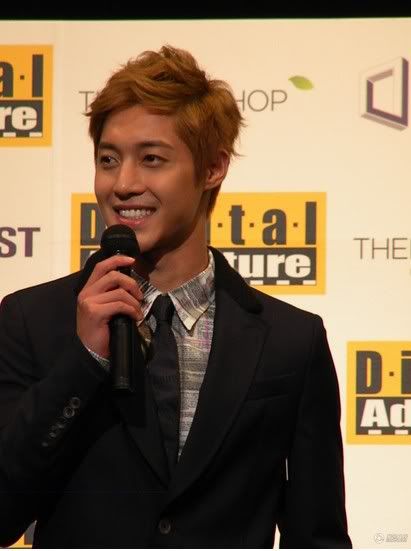 [HJL] ODAIBA Fan Sign - Japan [29.07.2011] (2) 1eeee-1