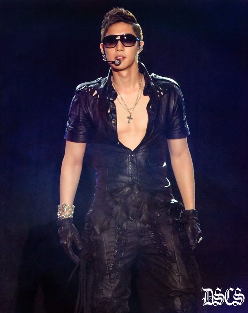 [scans] Kim Hyun Joong ASIA + NEW WAVE (ShowCase+20's Choice) Hnxyrpztcevfajtb_o