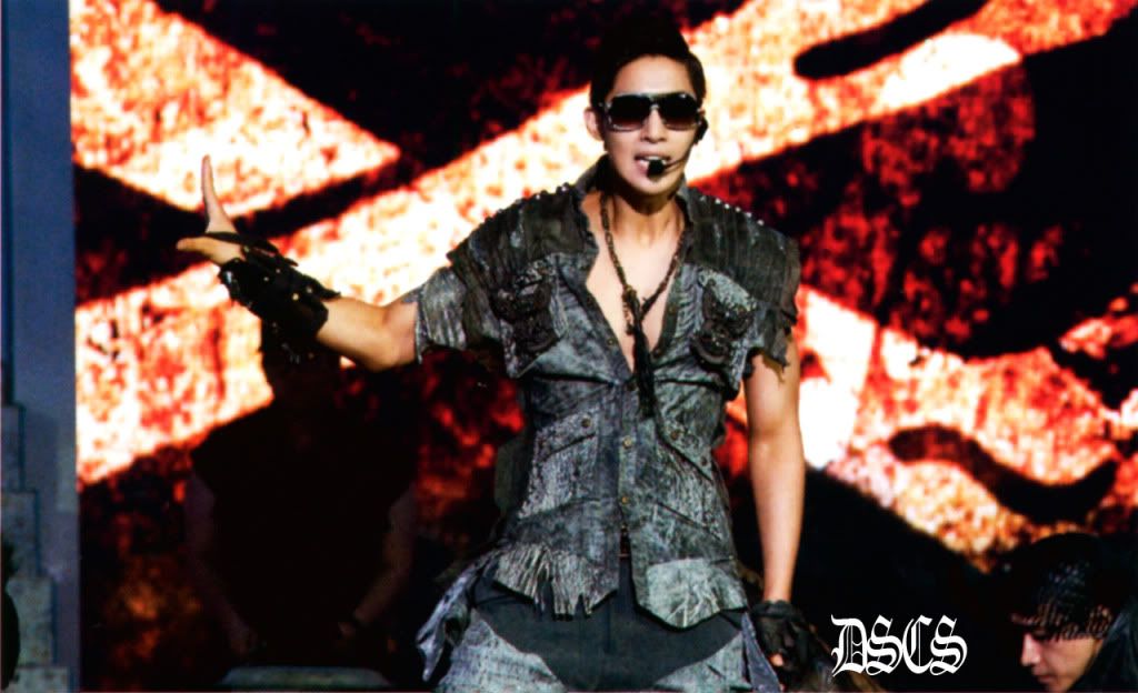 [scans] Kim Hyun Joong ASIA + NEW WAVE (ShowCase+20's Choice) Vpzossojdbsedjea_o