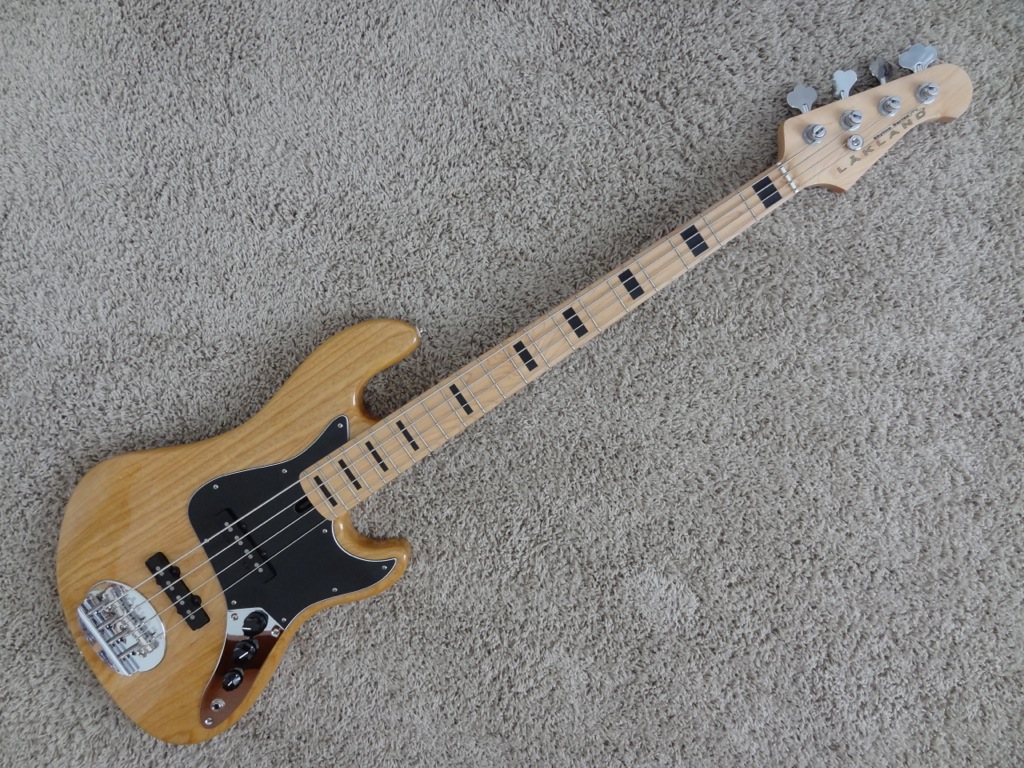 VENDIDO Lakland Skyline Darryl Jones 4 cordas (DJ4) Natural/Maple/Blocos 045bae17