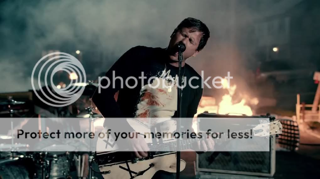 Blink 182 (New Photo) 25