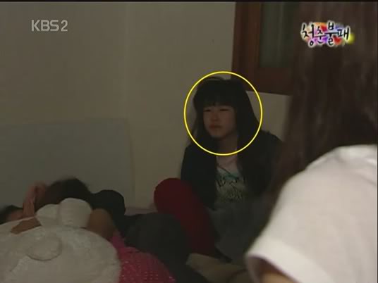 [News][10.02.2012]Khuôn mặt đáng yêu không trang điểm vào buổi sáng của Hyosung Dd7439c72eb404815a2979566410d1d4_large