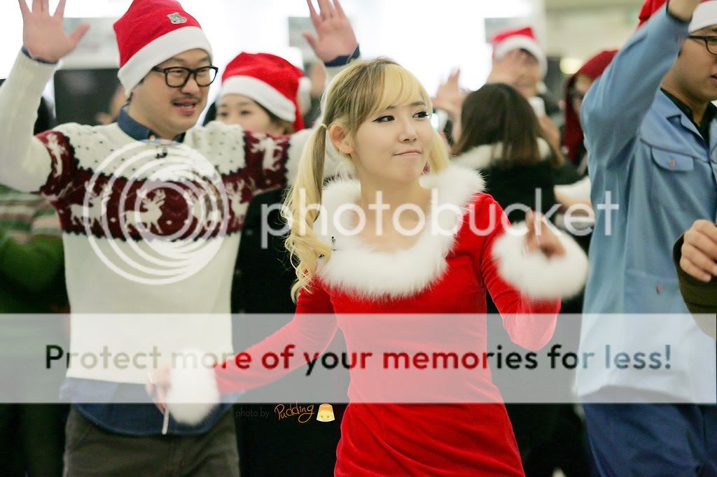 [PICs][14.12.2011]Secret @ MBC Rullu Ralla Natal-28