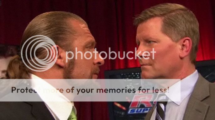 Triple h face a John Laurinaitis ce soir à RAW /... 362589-BI-hhh_laurinaitis2