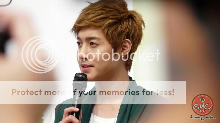 [HJL] TFS event in The Coliseum, Resorts World [19.8.11] (7)   311105_270093883016855_231614143531496_1176558_1263802_n