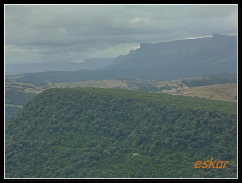 MONTENEGRO 692 MTS desde santa coloma (ARTZINIEGA) M43