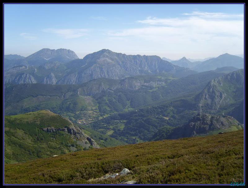 PEÑA DEL AGUILA 1867 MTS Y REMELENDE 1889 MTS DESDE PTº LAS SEÑALES AGUILAYREMELENDE84